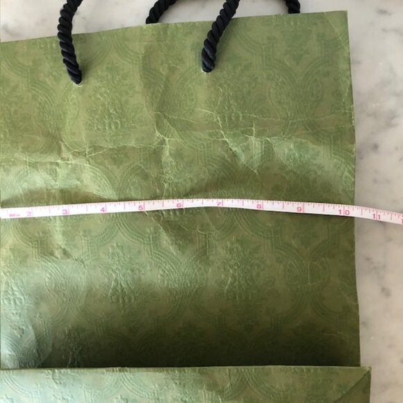 GUCCI Gift Present Set - Textured Green Logo Magnetic Box, Dust Bag & Gi… - Picture 17 of 17